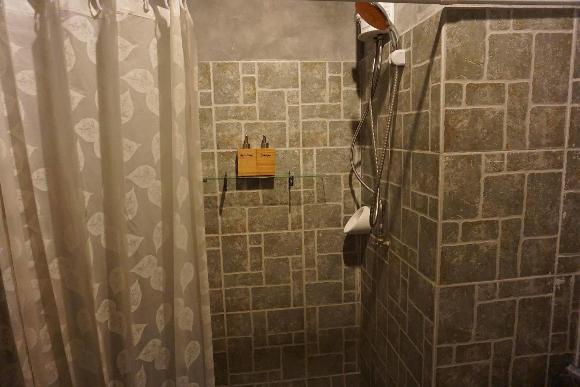 Lom La Lanta Hotel Ko Lanta Eksteriør billede