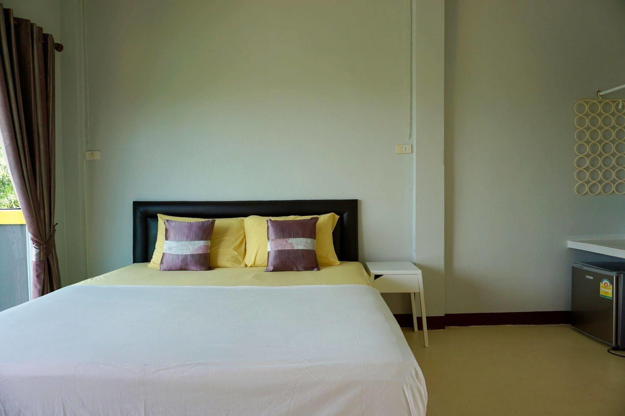 Lom La Lanta Hotel Ko Lanta Eksteriør billede