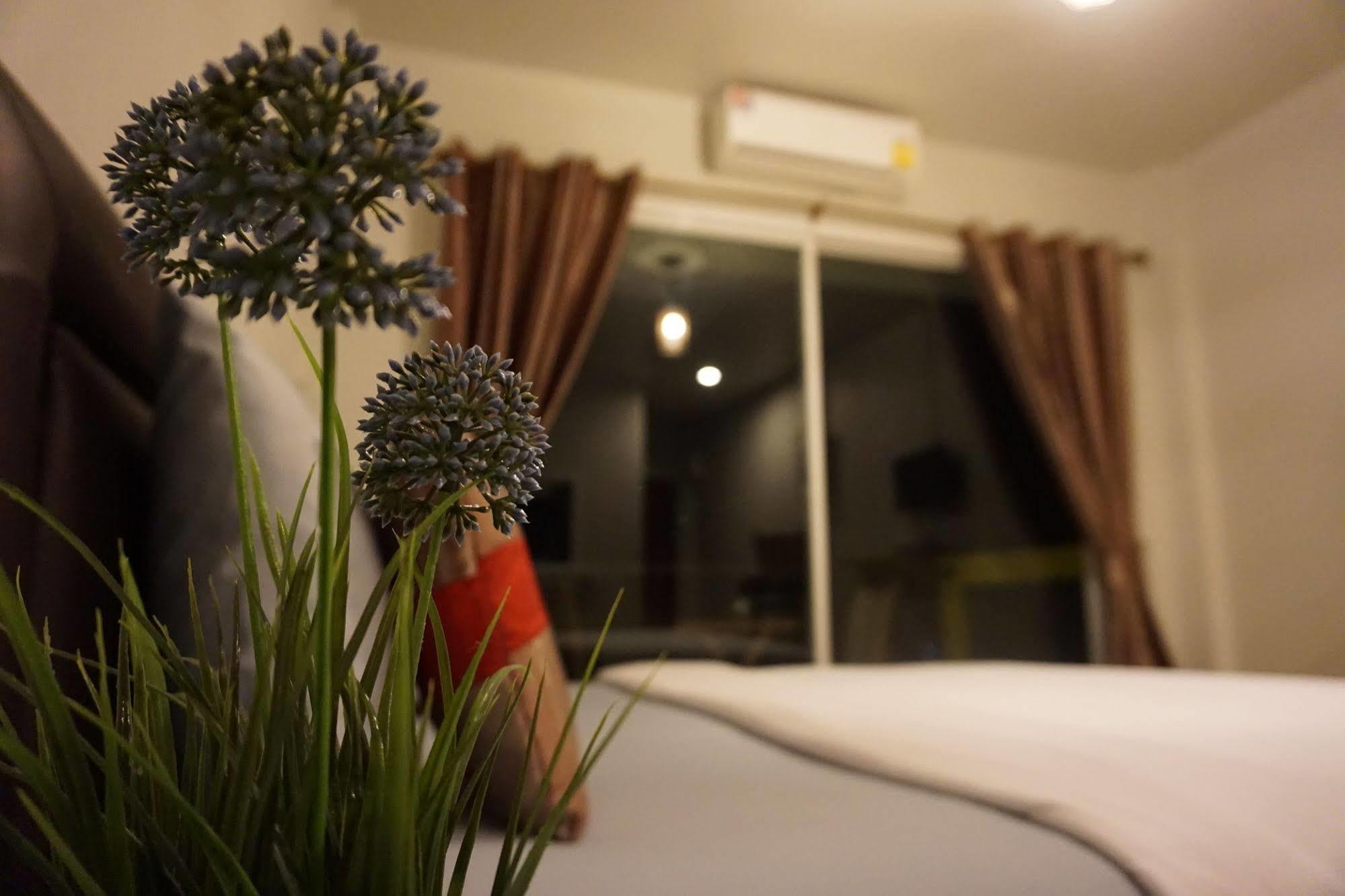 Lom La Lanta Hotel Ko Lanta Eksteriør billede